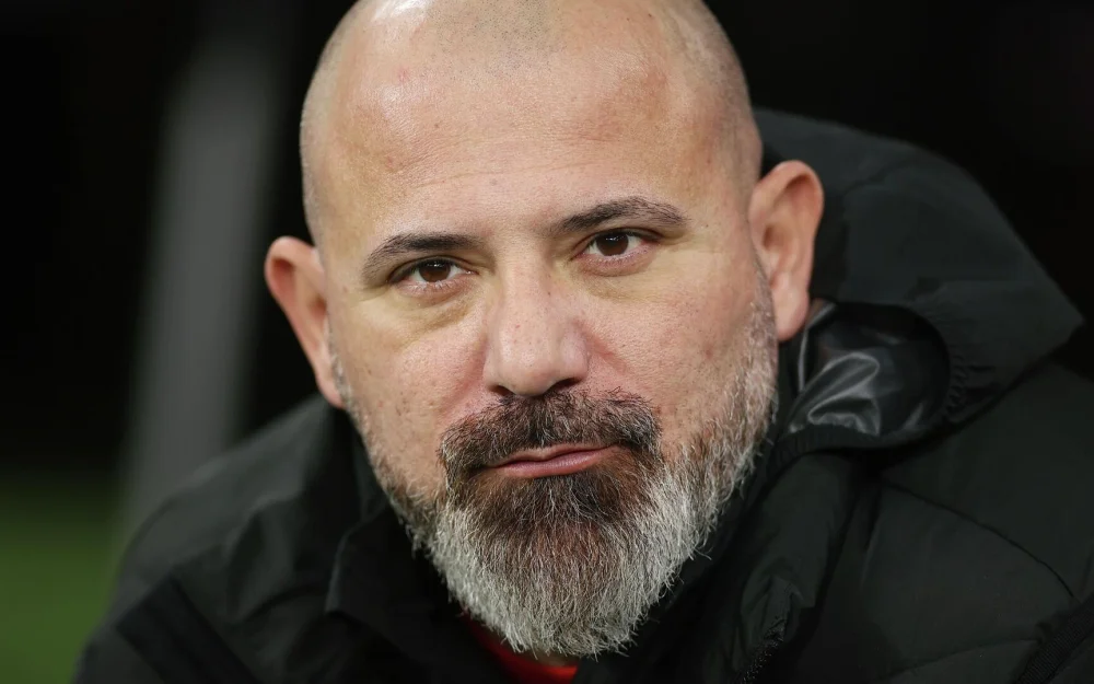 Станкович покинул пост главного тренера Спартака