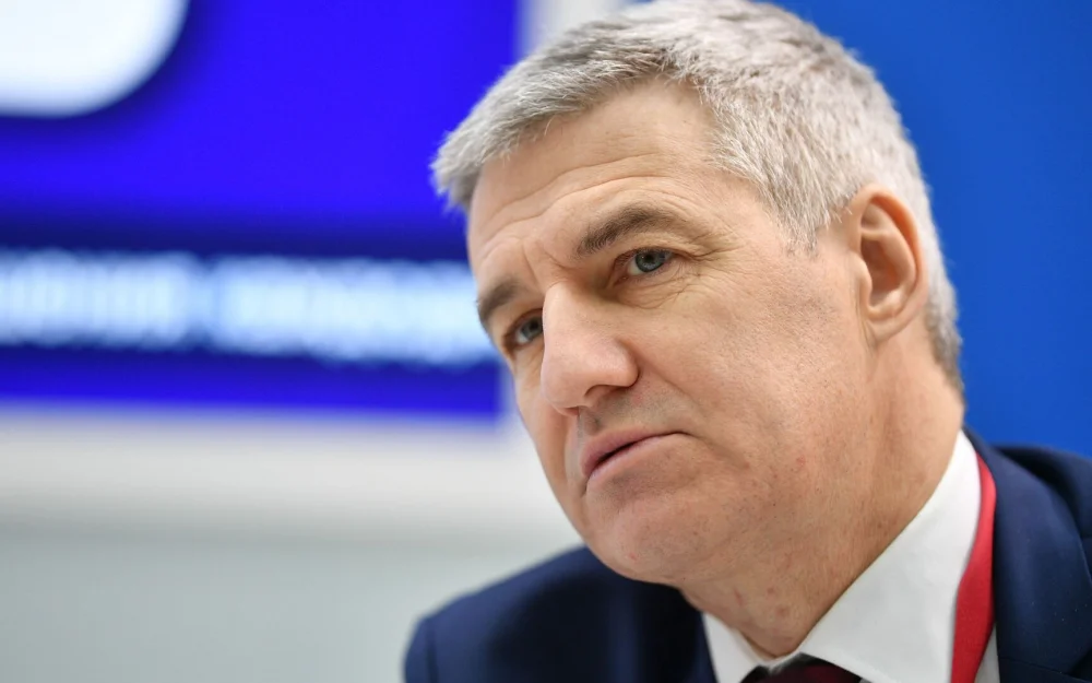 Глава Карелии поручил увеличить выплаты студенткам при рождении детей