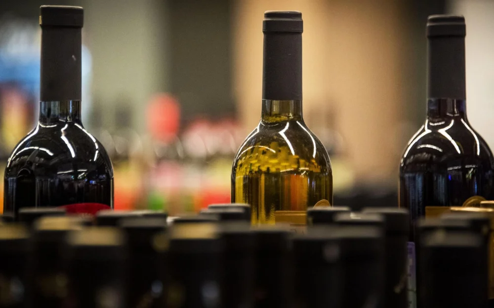 Эксперт предложил представить российские вина в крупных городах США