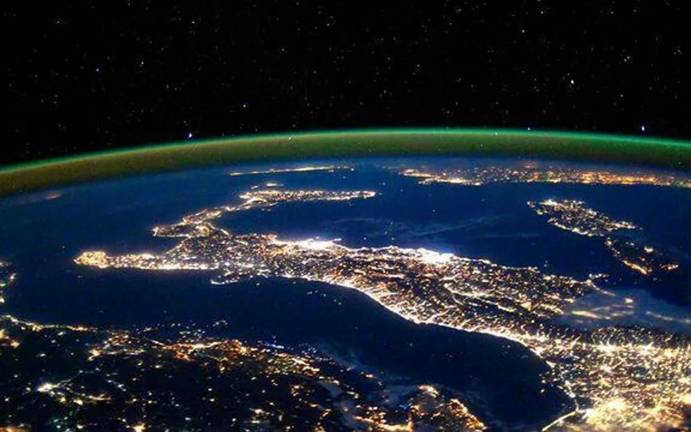 Возвращение китайского корабля Шэньчжоу-20 на Землю отложили