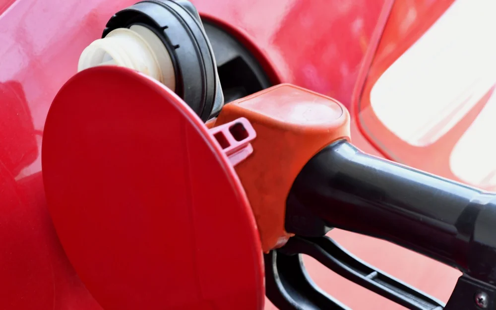 В Госдуме предложили ввести обязательную маркировку топлива с этанолом