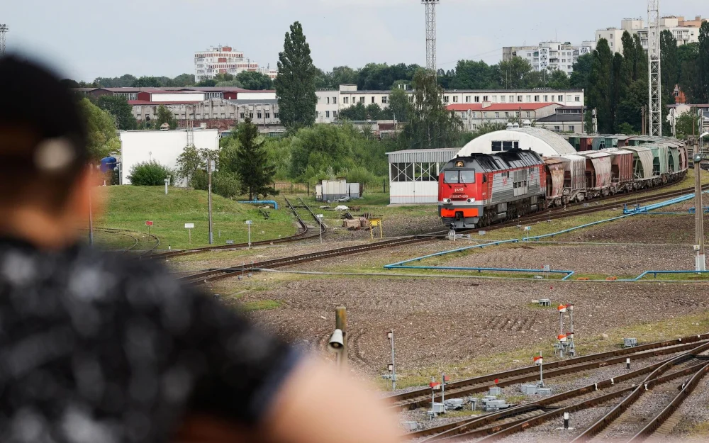 Литва усиливает контроль над транзитной зоной в Калининград, сообщают СМИ