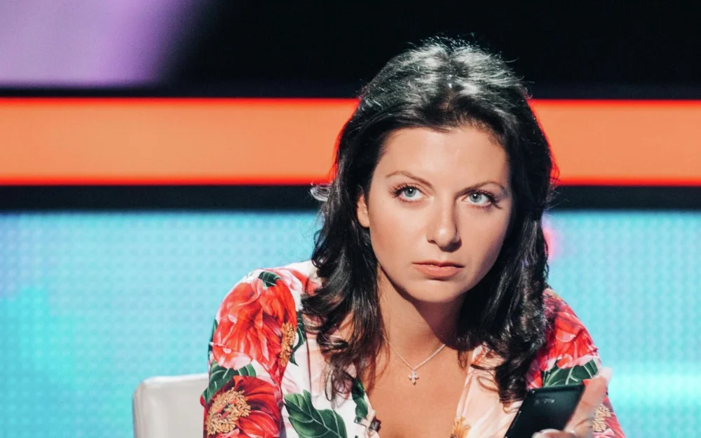 Маргарите Симоньян вручили премию к 20-летию Общественной палаты России