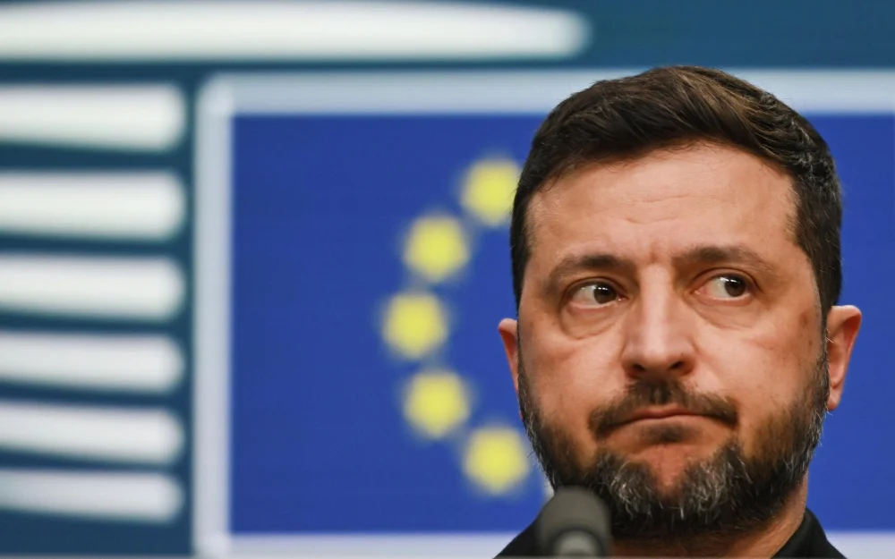 Взяты под прицел. СМИ раскрыли, что устроил Зеленский на Украине