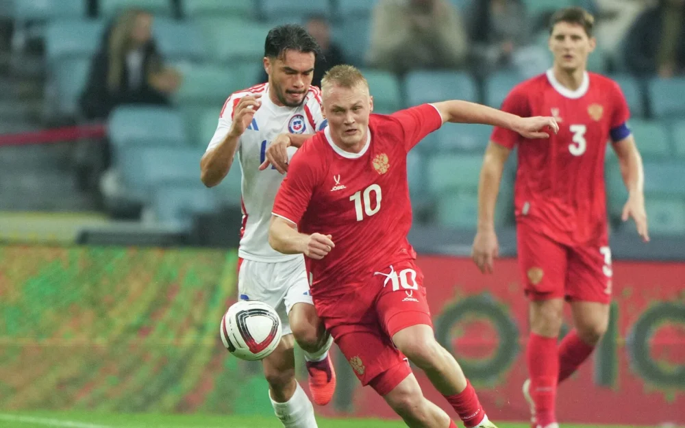 Сборная России по футболу потерпела первое поражение с 2021 года