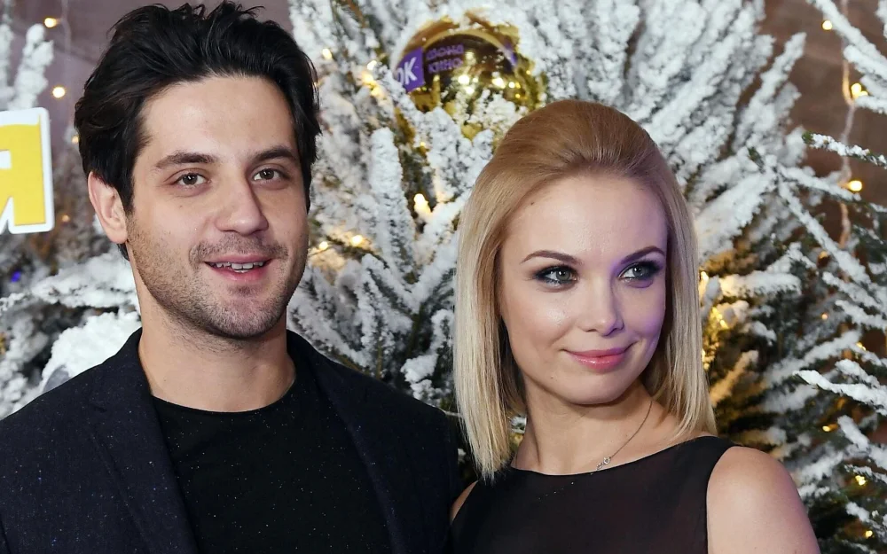 Суд начнет бракоразводный процесс Богатырева и Арнтгольц в конце ноября