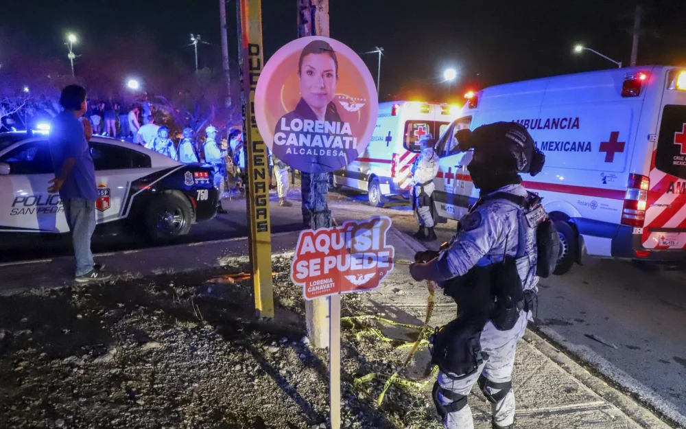 В Мексике из-за взрыва в магазине погибли 22 человека, сообщают СМИ