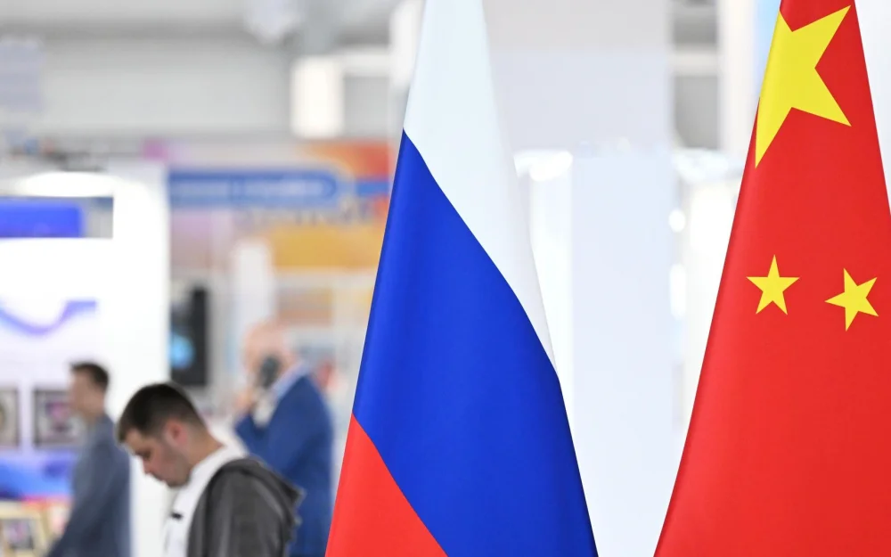 МИД КНР прокомментировал подготовку Россией введения безвизового режима