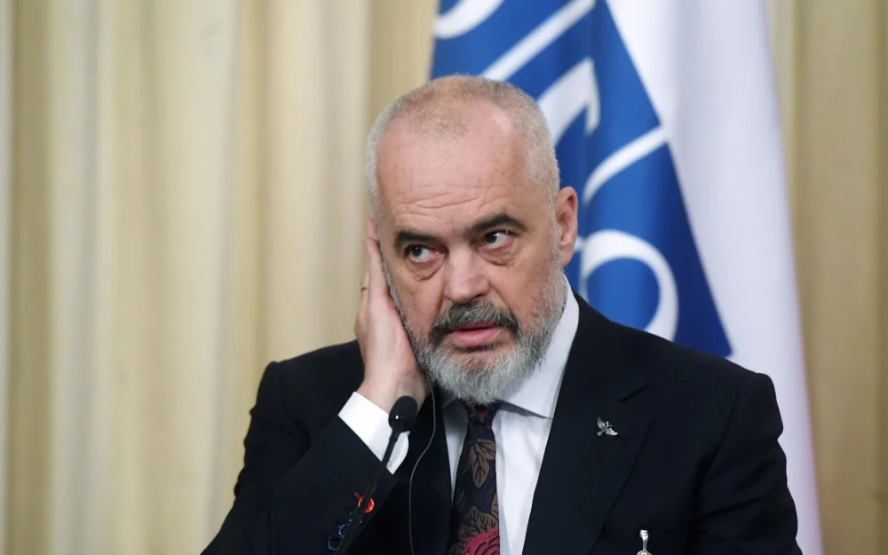 Премьер Албании призвал Евросоюз вести диалог с Россией