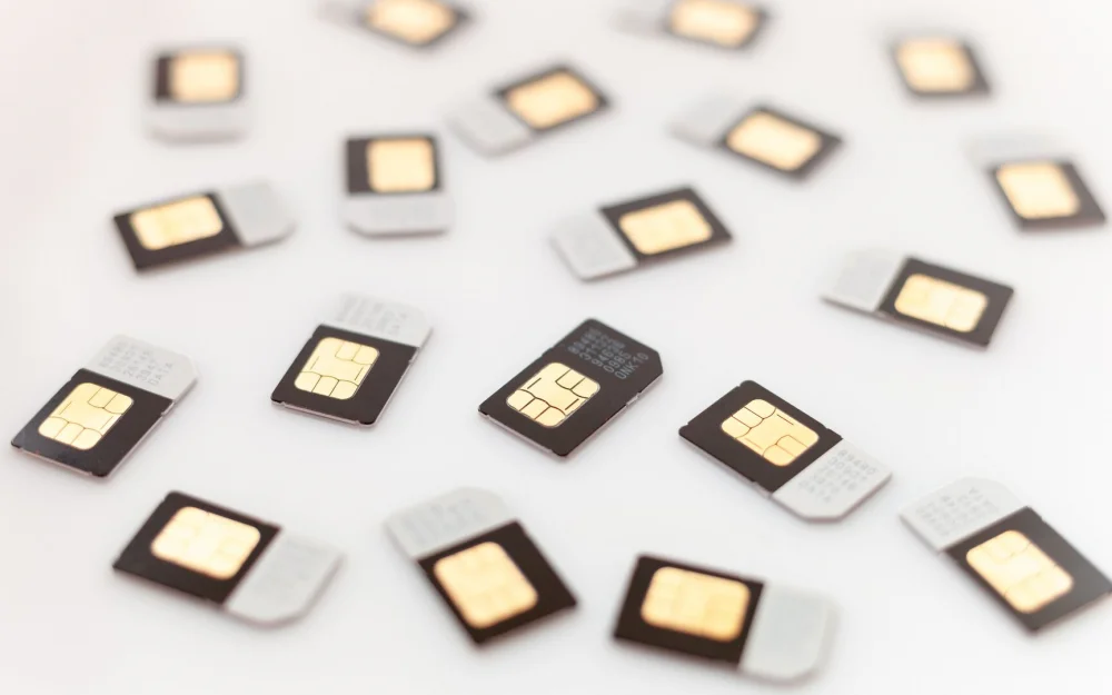 В Госдуме рассказали о лимите в 20 номеров для физических лиц на eSIM