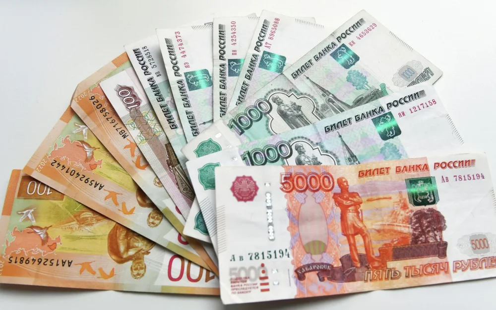 Найдены сектора экономики с самым быстрым ростом зарплат в России