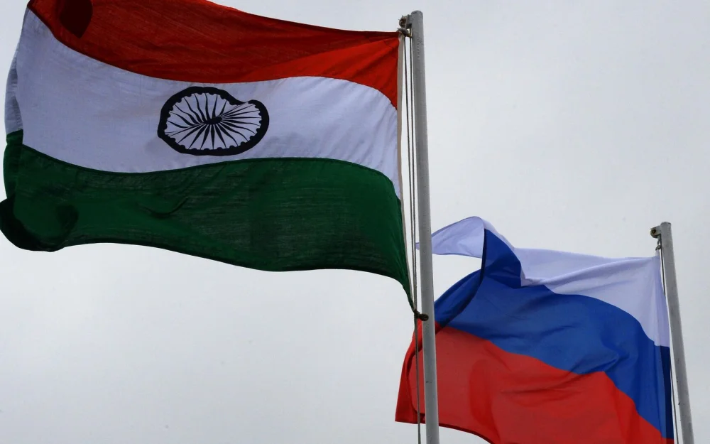 В МИД России заявили, что Индия продолжает закупать российскую нефть