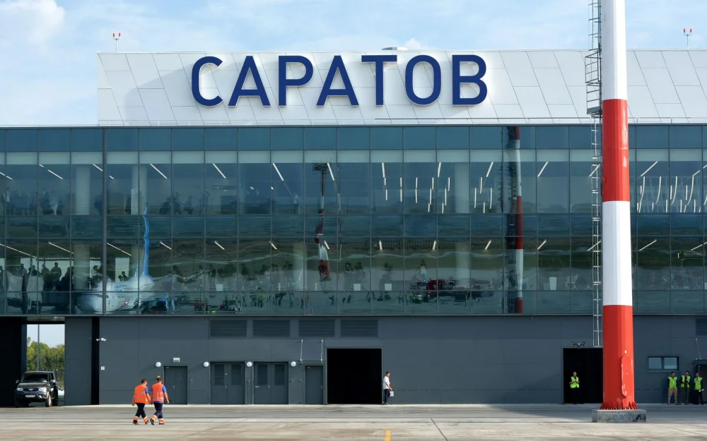 В аэропорту Саратова ввели временные ограничения