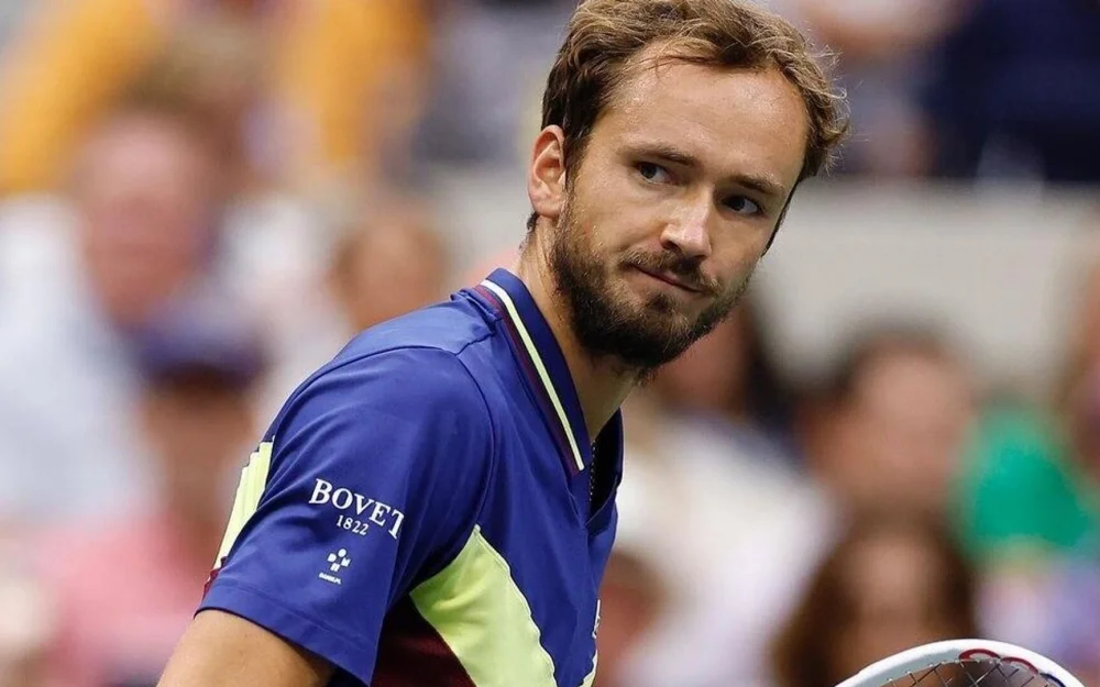 Медведев сыграет на петербургском турнире Трофеи Северной Пальмиры