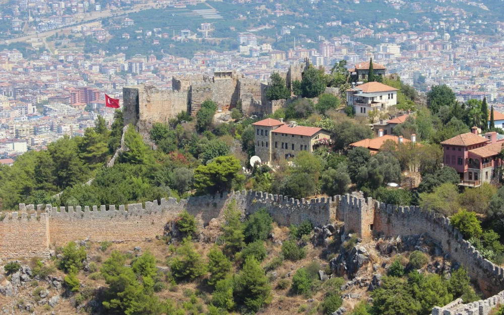 Российская туристка умерла в гостинице на турецком курорте Аланья