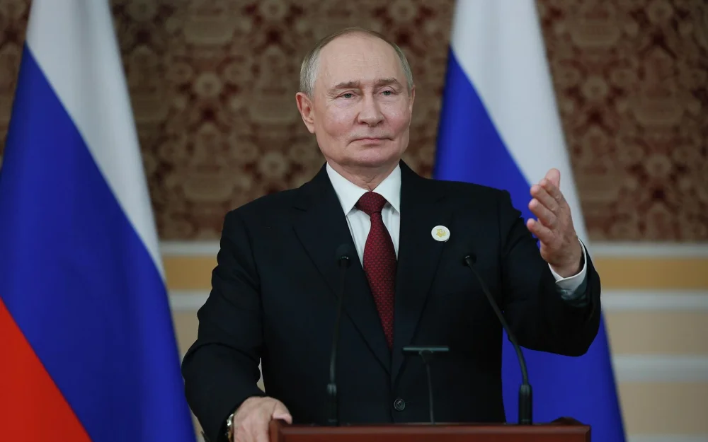 Опрос показал, сколько россиян одобряют работу Путина