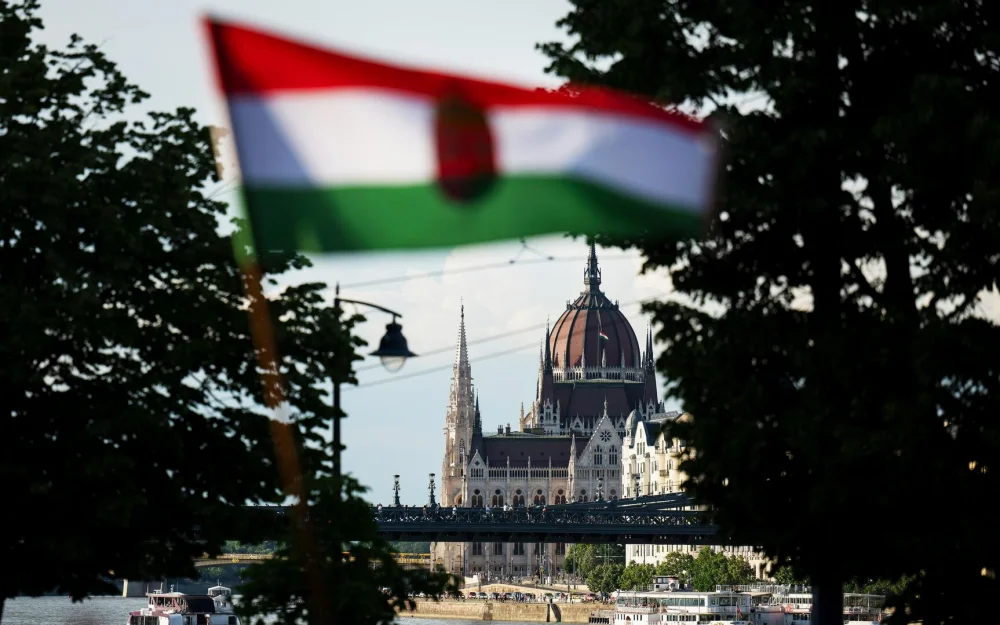 Венгерская MVM ведет переговоры с компанией США о договоре по закупке СПГ