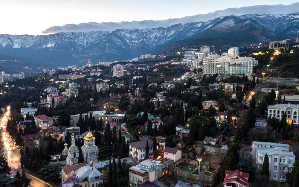 Задержанной заммэра Ялты является Ирина Беломестнова