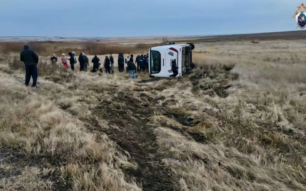 На Урале автобус с детской футбольной командой попал в ДТП