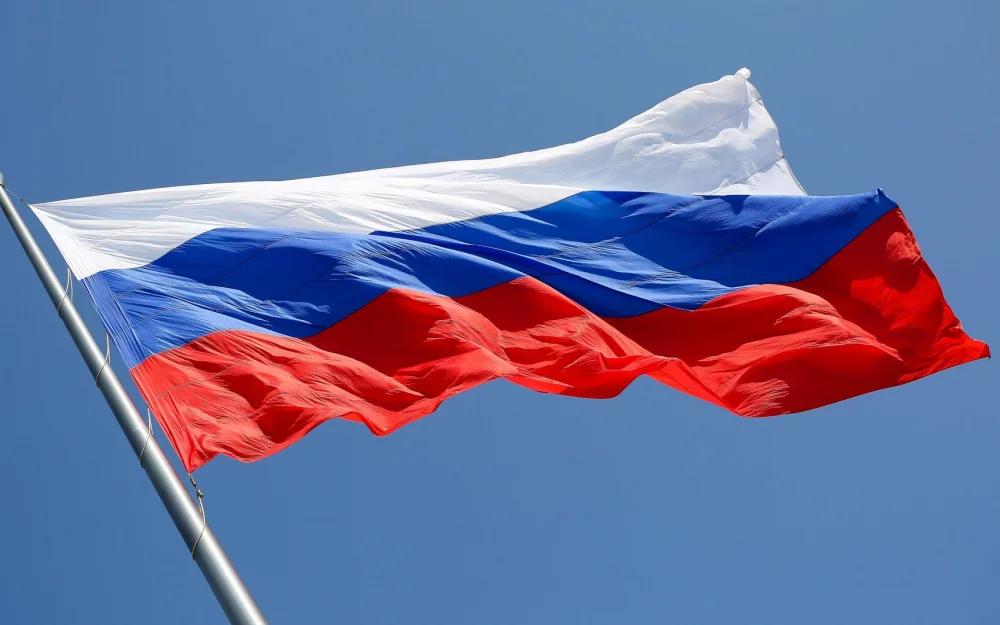 Опрос показал, сколько россиян гордятся своим гражданством