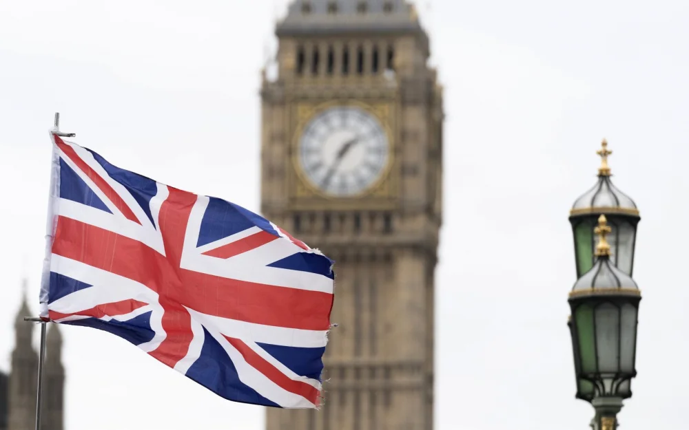 Британия изучает, может ли КНР дистанционно управлять автобусами, пишет FT