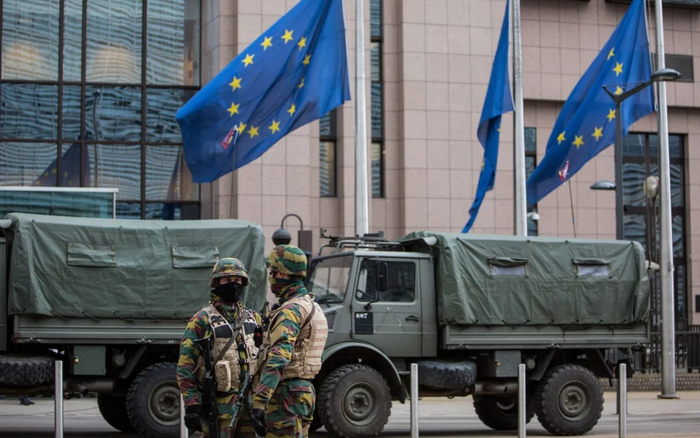 Бельгийским военным разрешили сбивать беспилотники над базами, пишут СМИ