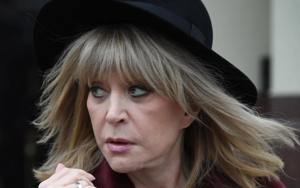 Пугачева может лишиться товарного знака Рождественские встречи