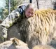 В Крыму директор сафари-парка, переживший нападение льва, вернулся к работе