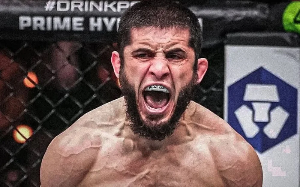 Махачев творит историю на UFC 322