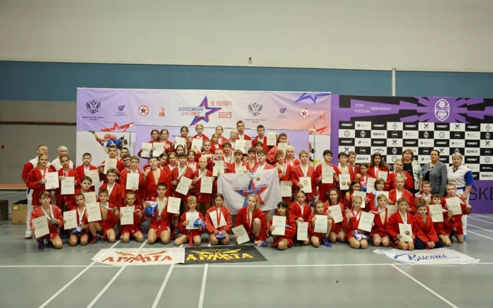 Приморье отметило Всероссийский день самбо: в краевой столице прошёл краевой турнир