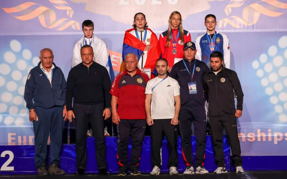 Вице-чемпионами Европы по боксу стали приморцы