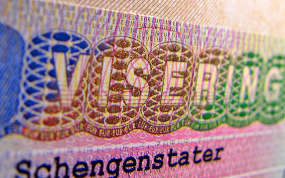 РИА Новости: ЕС готов давать россиянам больше краткосрочных виз