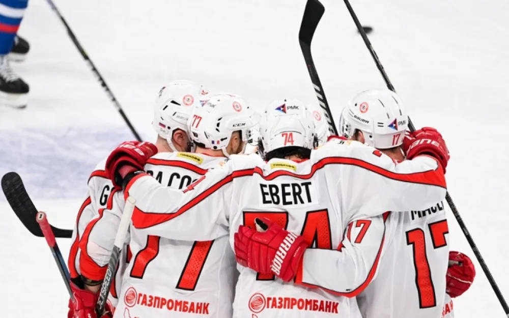 Автомобилист обыграл Трактор со счетом 5:1 в матче КХЛ