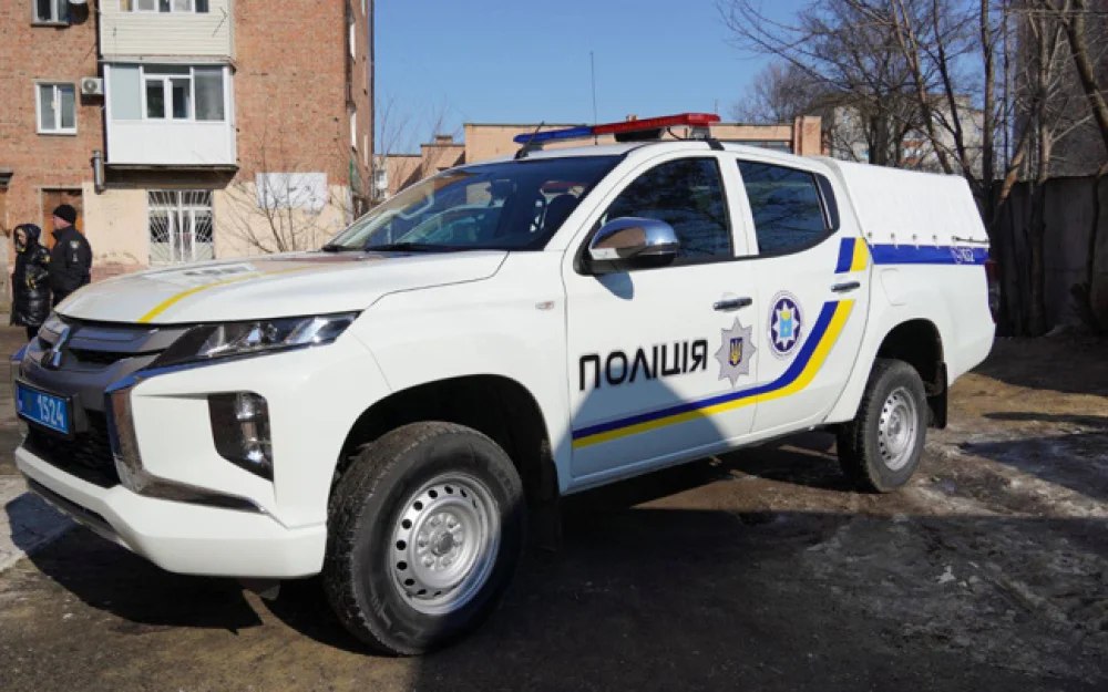 Неизвестный взорвал гранату в торговом центре в Киеве