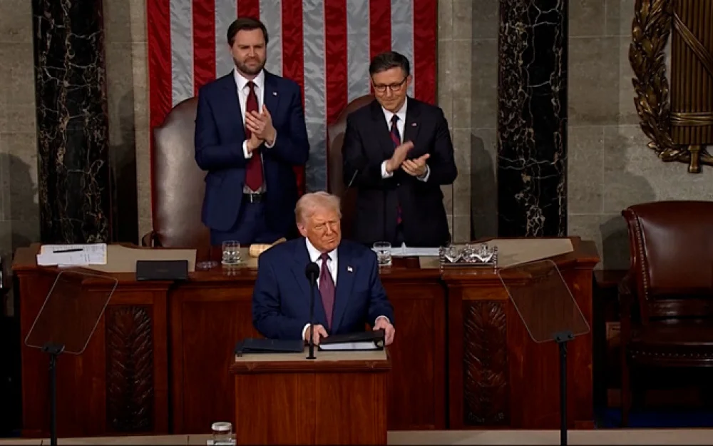 Трамп призвал Конгресс спасти США и отказаться от бесконечных дебатов