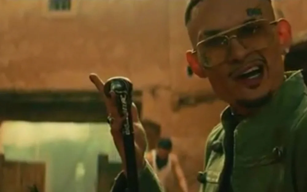 SHOT: Моргенштерн якобы не разрешает поднимать флаг Украины на своих концертах