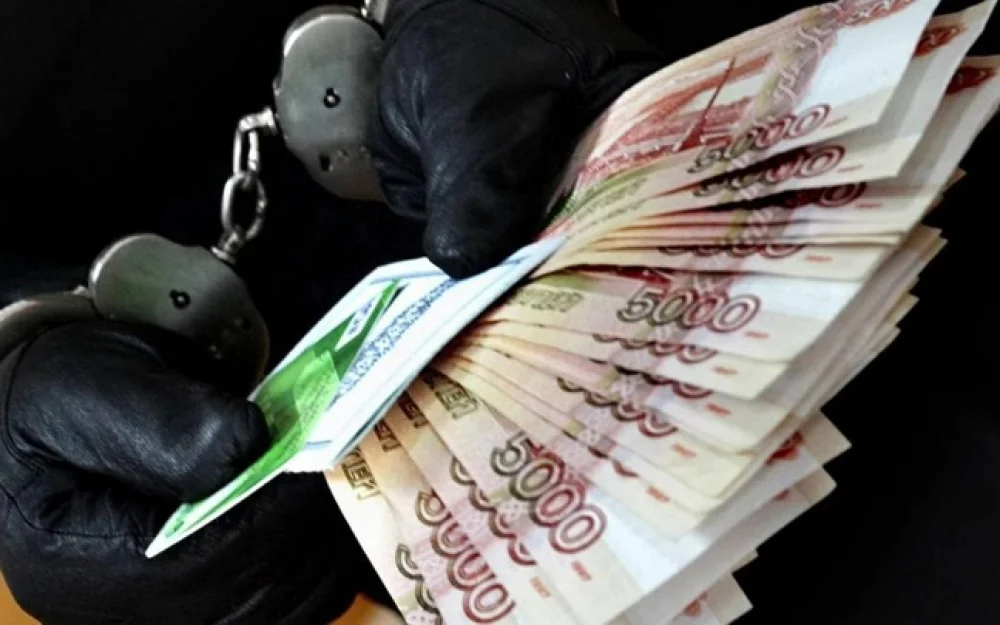 В Уссурийске мошенники обманом заставили местную жительницу продать автомобиль