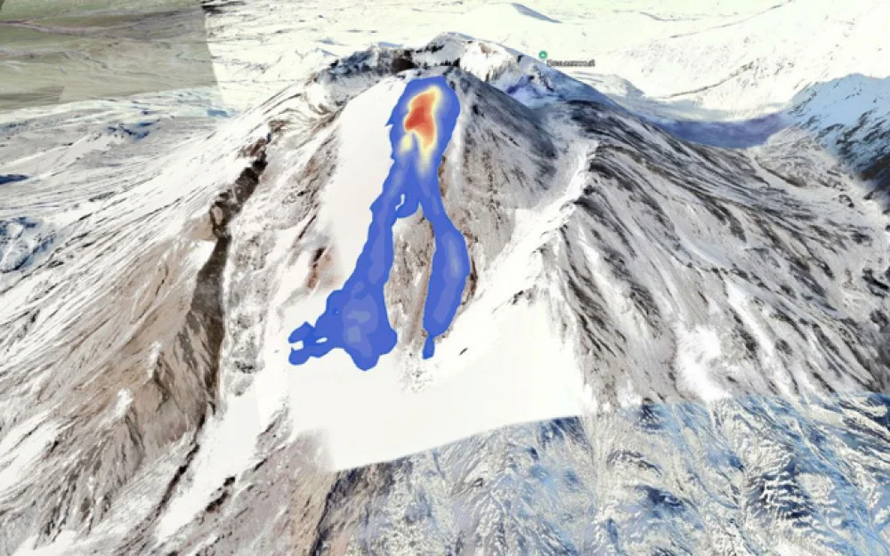 На камчатском вулкане Безымянный началось извержение