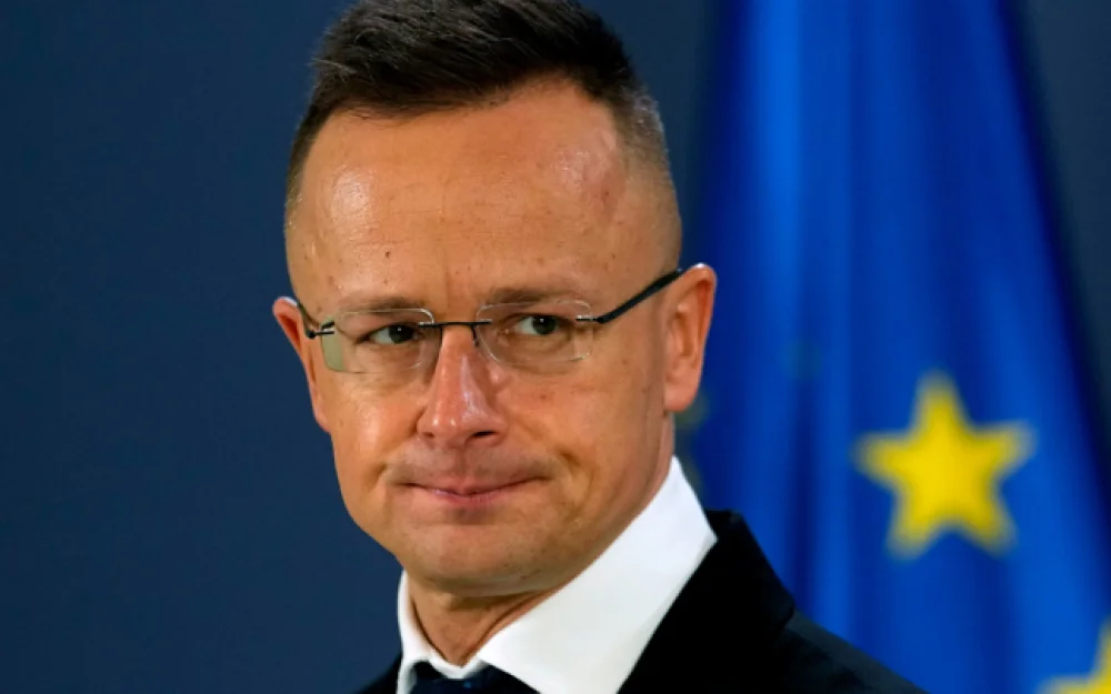 Сийярто: Венгрия призывает ЕС не подрывать урегулирование конфликта на Украине