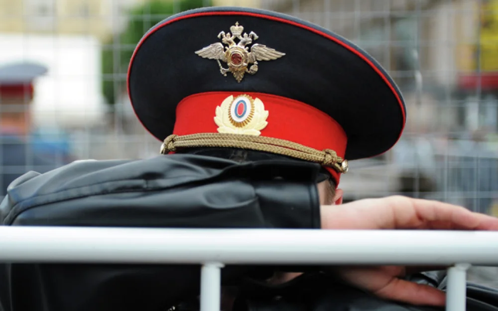 Школьница ударила учителя физкультуры маникюрными ножницами в Челябинской области