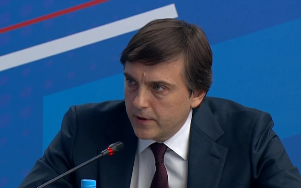 Кравцов пригласил Путина на I Всероссийский съезд учителей физкультуры