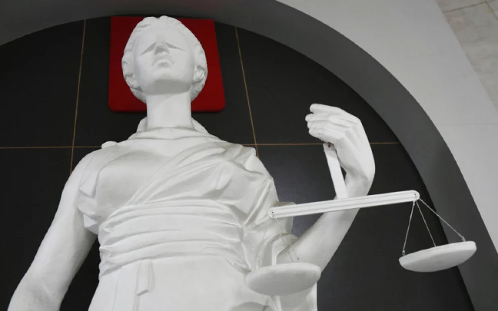 Житель ЕАО пойдет под суд за нанесение смертельного удара по голове знакомой