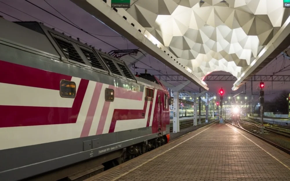 Москва – Петербург – самое популярное ж/д направление на Новый год