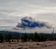 Пепел над камчатским вулканом Шивелуч поднялся на 3 км