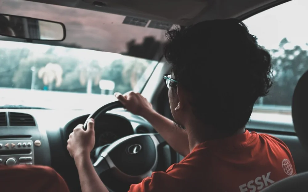 Власти поставили точку в вопросе о запрете в России праворульных машин