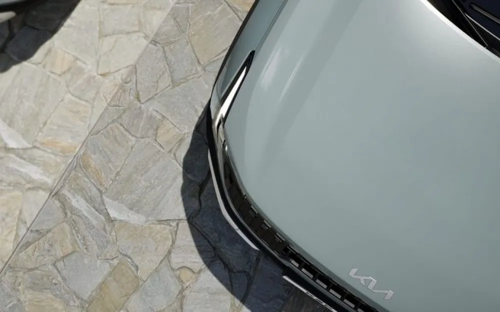 Тизер Kia Seltos нового поколения