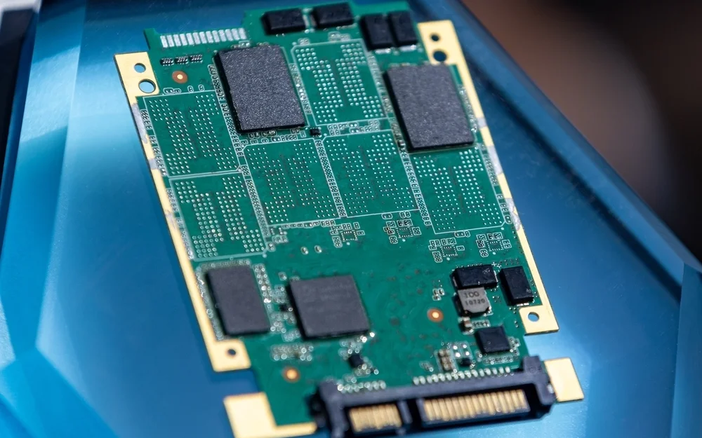 Почему российские производители не закупают отечественные печатные платы?