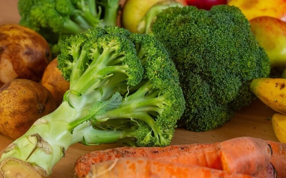 Дефицит ключевого вещества при ожирении связали со старением и риском Альцгеймера