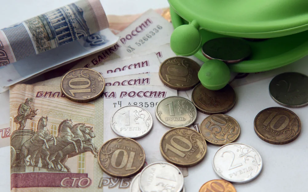 Яма, а не пропасть: разрыв самых высоких и самых низких зарплат в России сократился до 12 раз