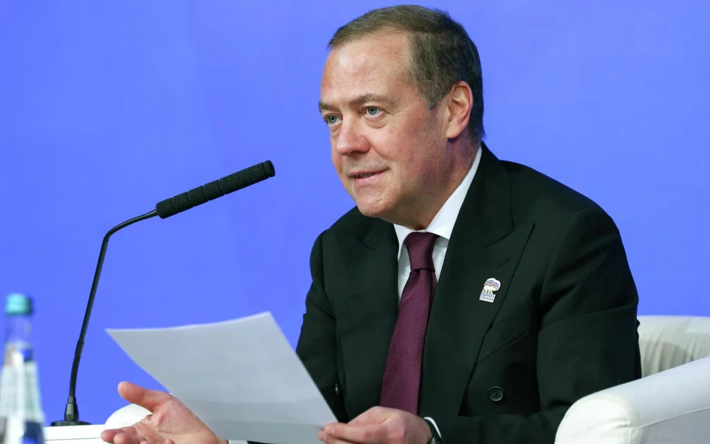 Медведев рассказал о возможном ответе ЕС на конфискацию российских активов